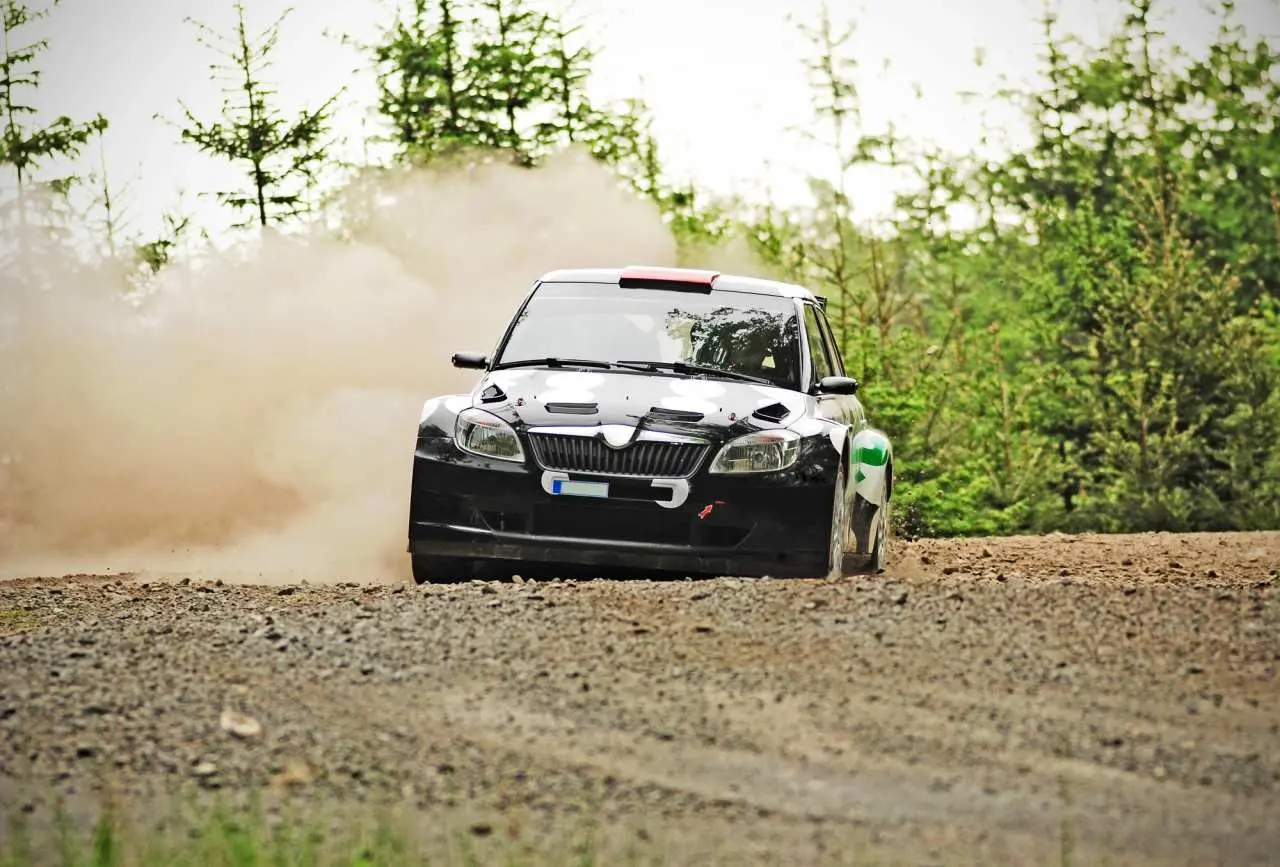 Evoluce inovací v českém motorsportu