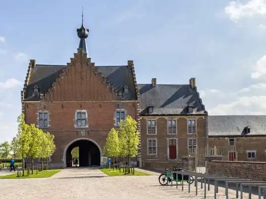 Hasselt - správní centrum provincie Limburk