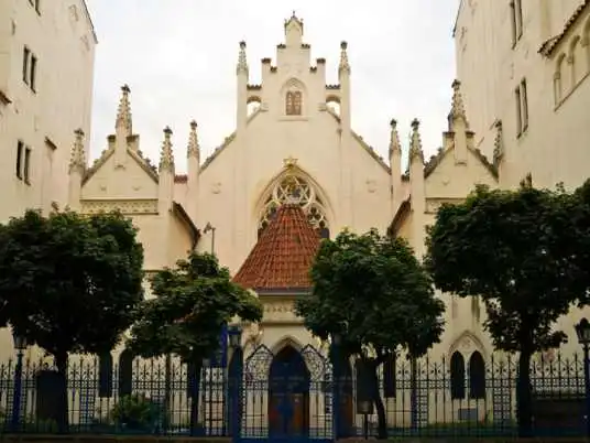 Maiselova synagoga patří k nejkrásnějším židovským stavbám v Praze